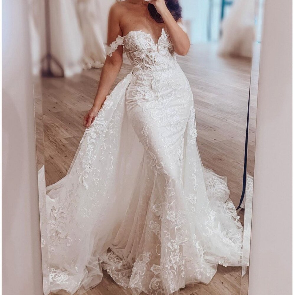 Badgley Mischka Dita